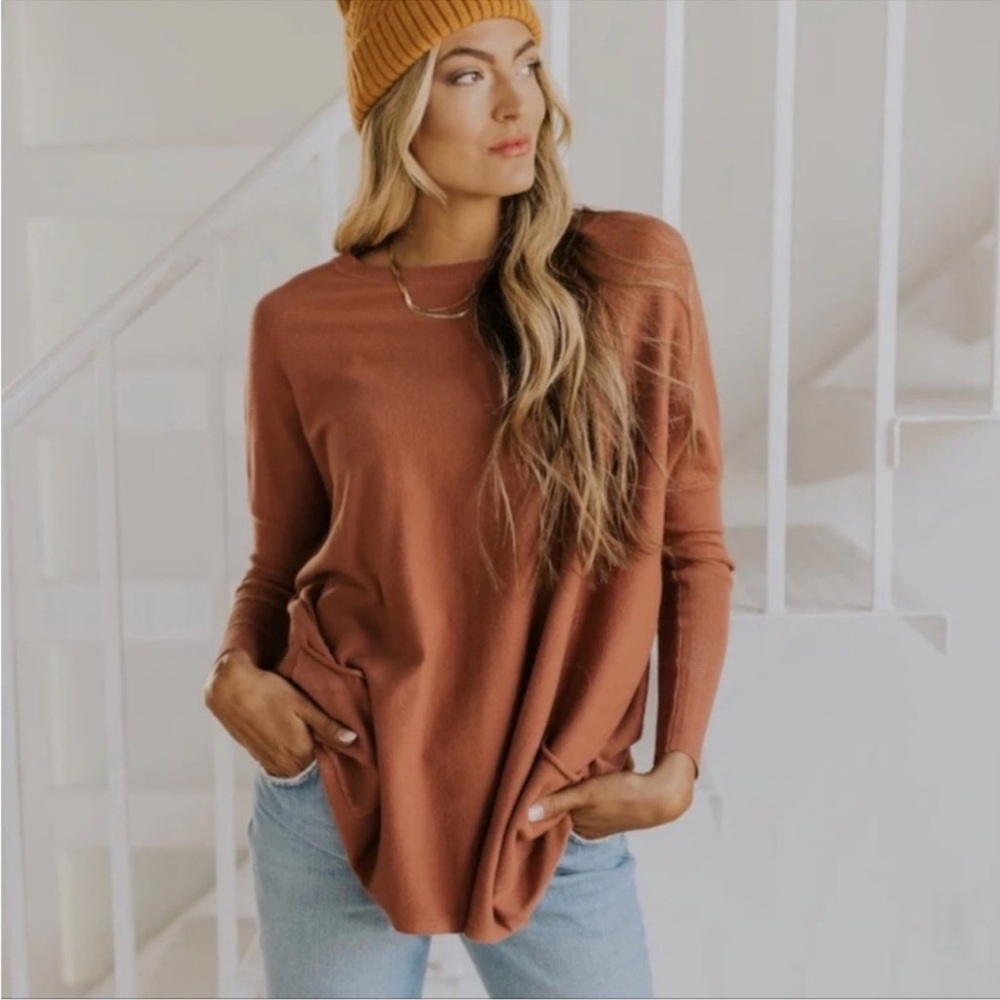 TRENDY RUST ORANGE BOUTIQUE BOHO SWEATER WITH POCKETS S/M